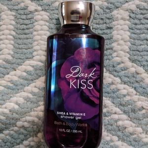 Dark Kiss Shower Gel